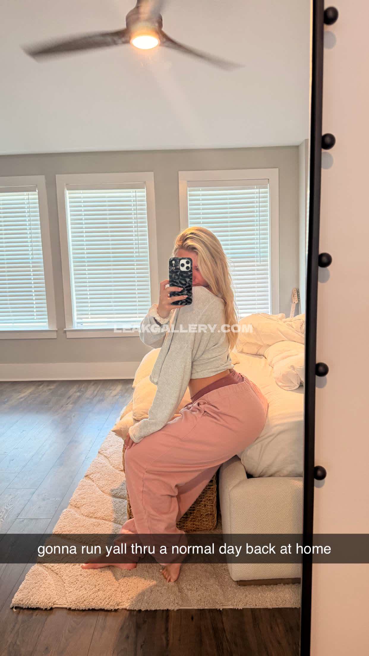 Katiesigmond / katiesigmondd Exclusive Leaked Nude OnlyFans #12975029