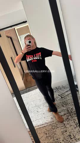 Katie Sigmond / Katiesigmondd Exclusive Leaked Nude OnlyFans #13668131