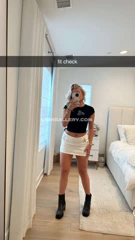 Katie Sigmond / Katiesigmondd Exclusive Leaked Nude OnlyFans #13668943