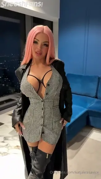 Katja Krasavice Black Lingerie Strip Tease OnlyFans Video Leaked