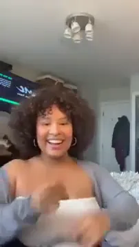Katmari23 Off-Shoulder Top Tease OnlyFans Video Leaked