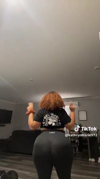Katmari23 Tight Leggings Ass Shake OnlyFans Video Leaked