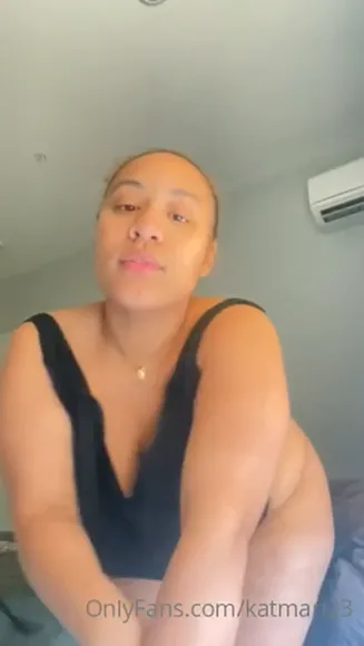 Katmari23 Thong Bikini Tease OnlyFans Video Leaked
