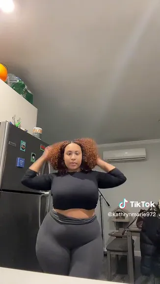 Katmari23 Black Crop Top Tease OnlyFans Video Leaked