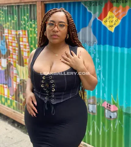 Katmari23 Black Corset Dress Tease OnlyFans Photo Leaked
