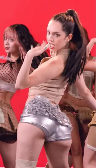 Katseye Metallic Shorts Twerk OnlyFans Video Leaked
