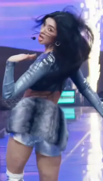 Katseye Fur Skirt Hip Grind OnlyFans Video Leaked