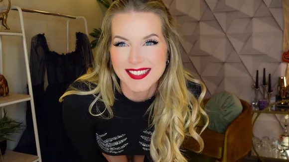 Katwondersfree Halloween Themed Outfit Change OnlyFans Video Leaked