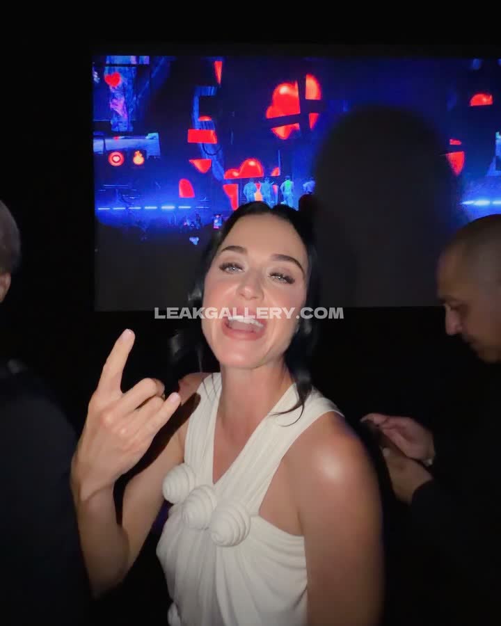 Katy_perry Exklusiv geleakte Nacktbilder von OnlyFans #12715147