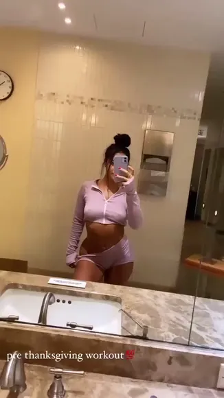 katyaelisehenry video thumbnail
