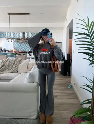 Kaylasimmons Exclusive Leaked Nude OnlyFans #13760371