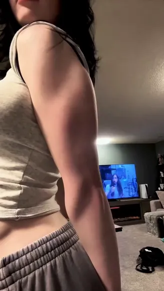 Kee Abs And Belly Button OnlyFans Video Leaked