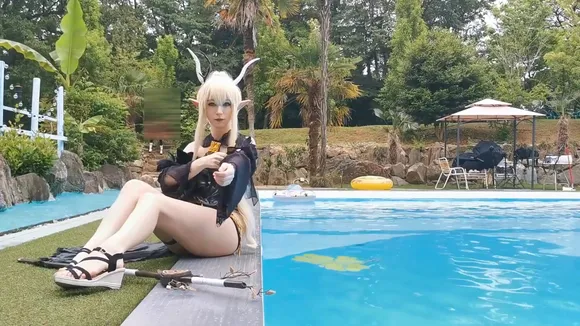 Keekihime Thong Bikini Poolside Pose OnlyFans Video Leaked