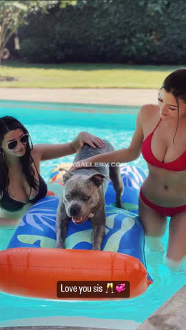 Keilah Red Bikini Poolside OnlyFans Photo Leaked