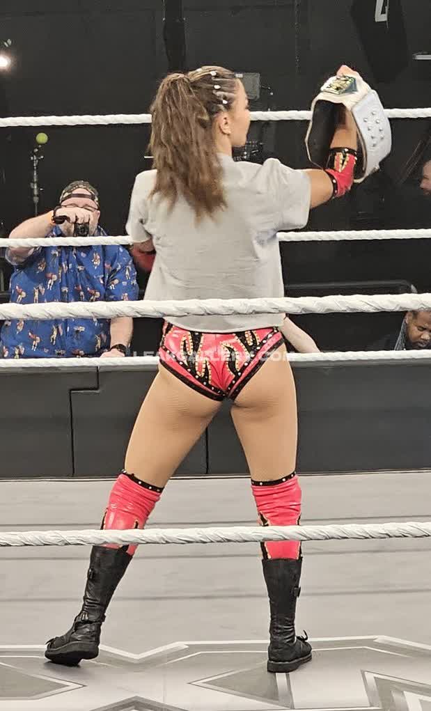 Kendalgreywwe 独占リークされたOnlyFansヌード #13045640