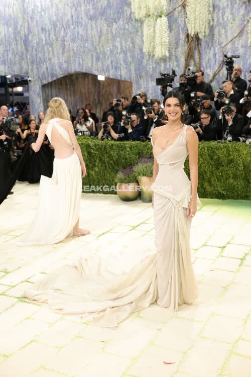 Kendalljenner Exclusive Leaked Nude OnlyFans #12300071