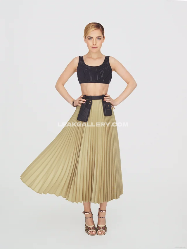 Kiernanshipka Exclusive Leaked Nude OnlyFans #14853037