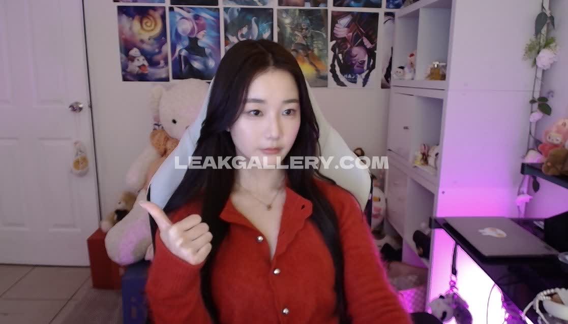 Kiittwy Exclusive Leaked Nude OnlyFans #12642233