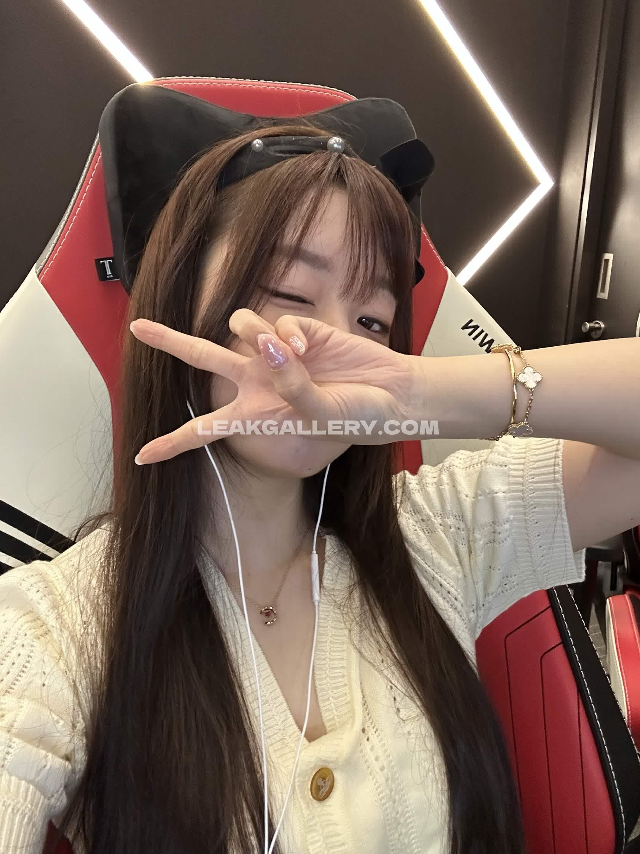 Kiittwy Exclusive Leaked Nude OnlyFans #12954152