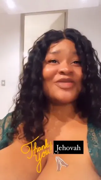 Kim-tiddies Lace Top Tease OnlyFans Video Leaked