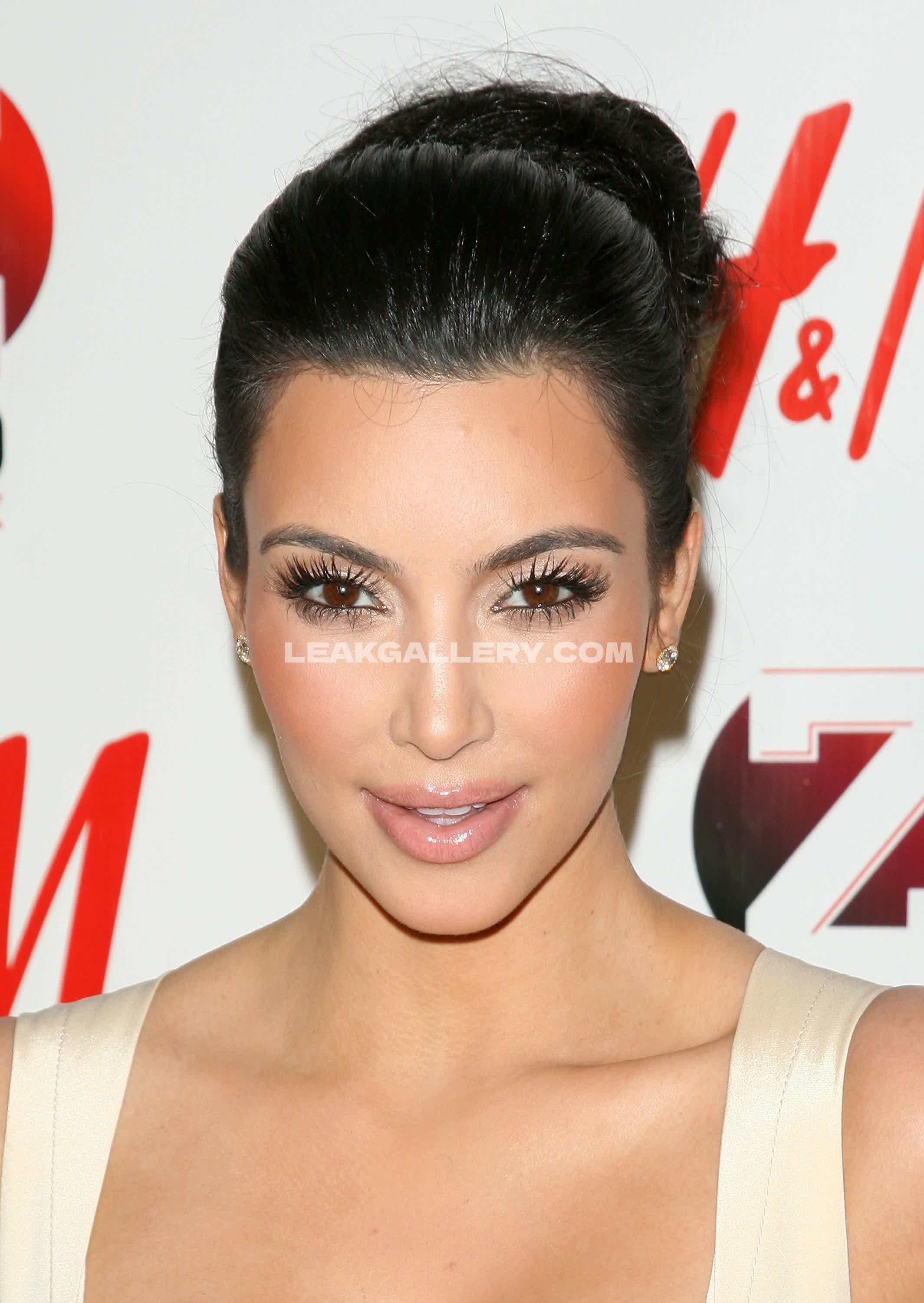 Kimkardashian / kim_kardashian Exclusive Leaked Nude OnlyFans #13251685