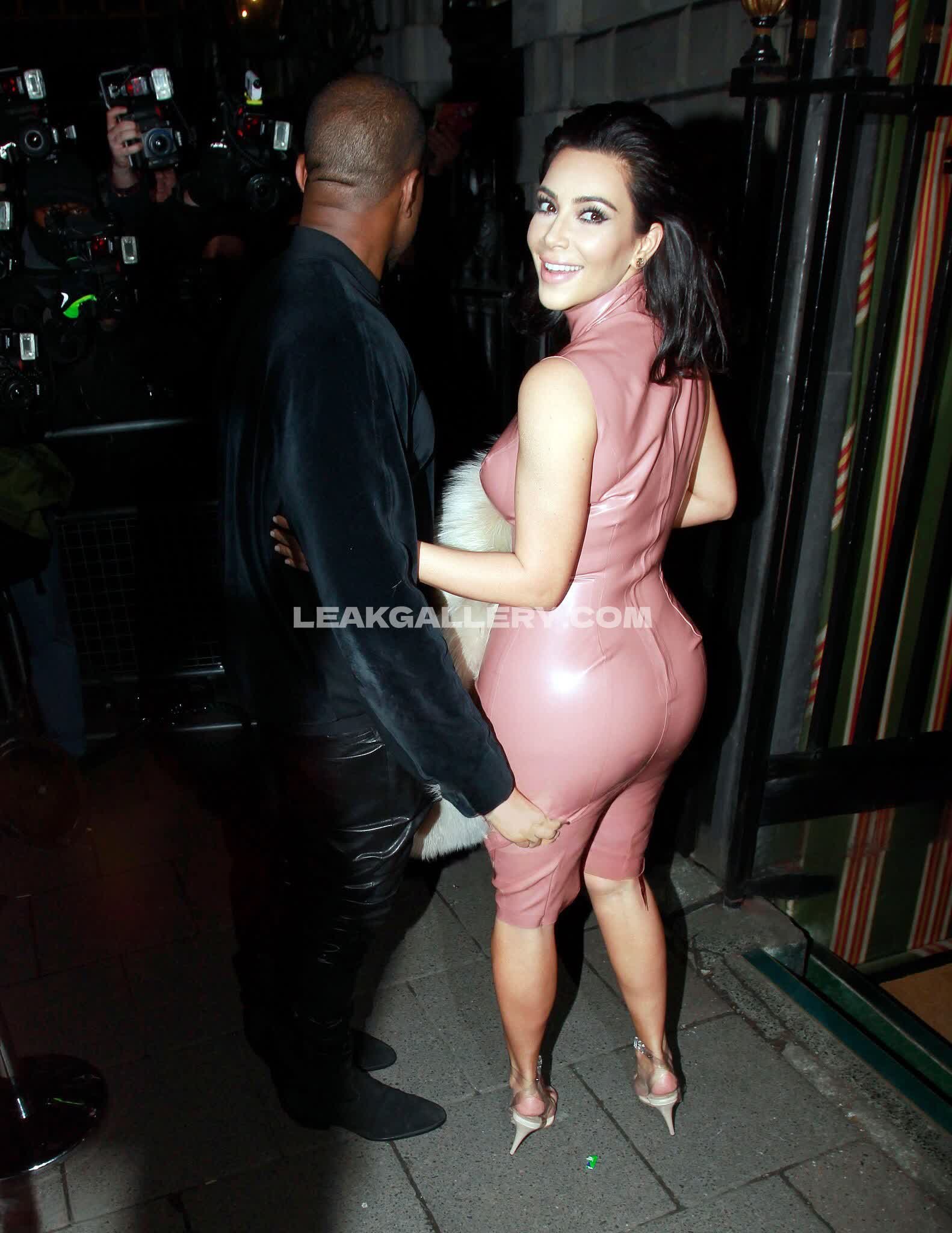 Kimkardashian / kim_kardashian Exclusive Leaked Nude OnlyFans #12476013