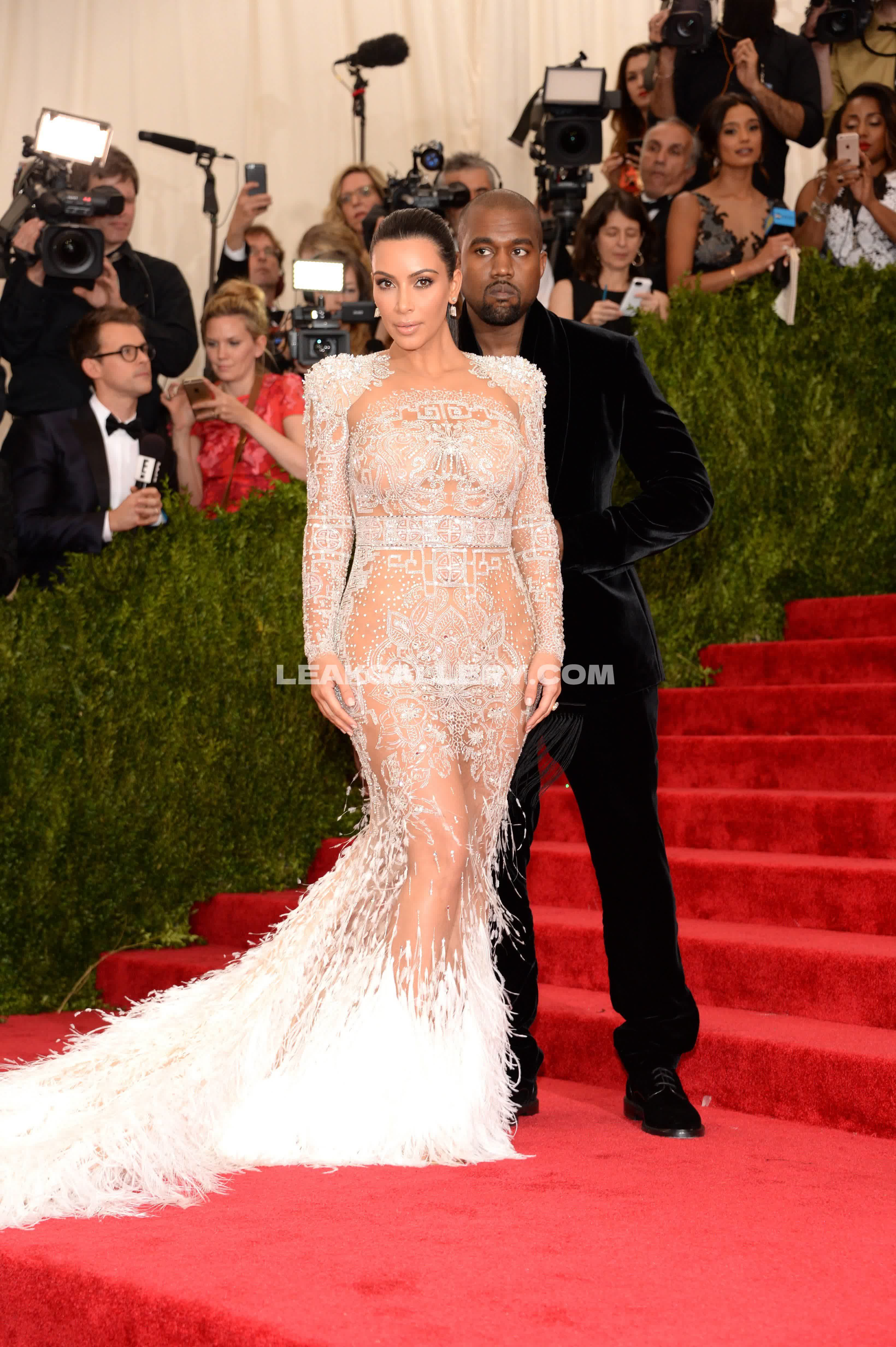 Kimkardashian / kim_kardashian Exclusive Leaked Nude OnlyFans #12661677