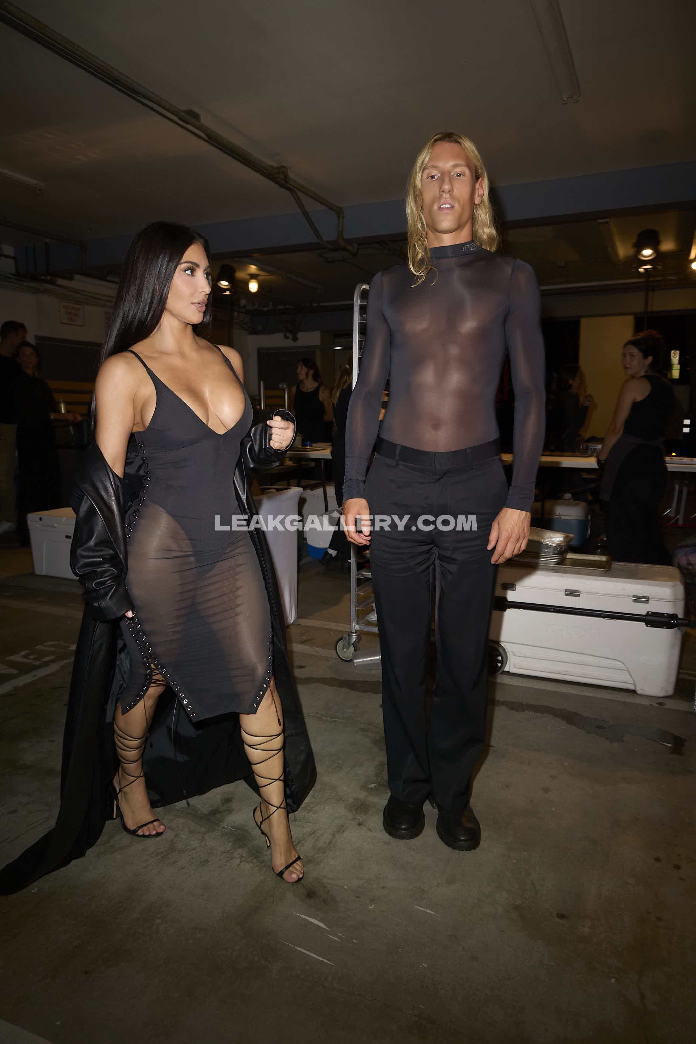 Kimkardashian / kim_kardashian Exclusive Leaked Nude OnlyFans #13518639