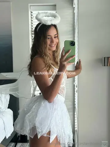 kirstentoosweet