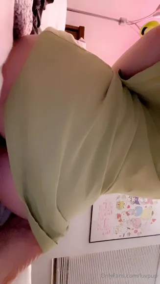 Kittenelise Lifting Skirt For Ass OnlyFans Video Leaked