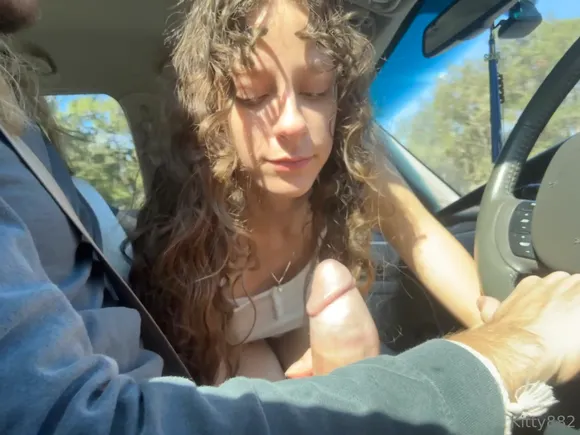 Kitty882 Car Blowjob Tease OnlyFans Video Leaked