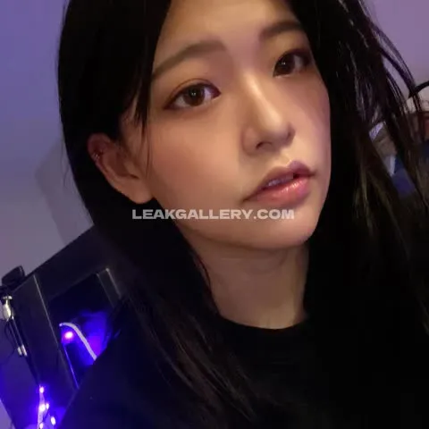 Kkatamina Black Top Closeup OnlyFans Photo Leaked