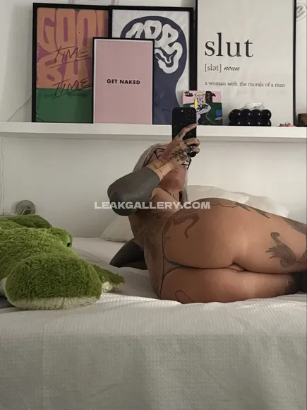 Krokodeallll / Krokodeal Exclusive Leaked Nude OnlyFans #13567854