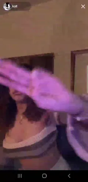 Kvrtez Low-Cut Top Tease OnlyFans Video Leaked
