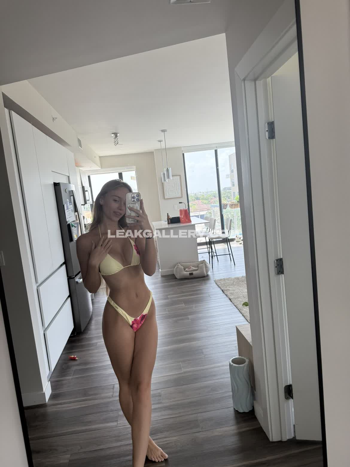 Kyladodds / kayladodds Exclusieve gelekte naaktcontent van OnlyFans #13398965
