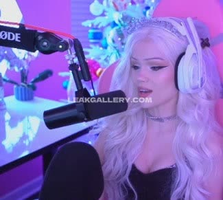 Kyleecarterrr Headphones And Microphone Setup OnlyFans Photo Leaked