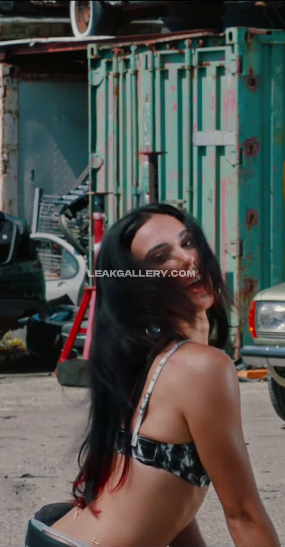 Kyliecantrall Exclusive Leaked Nude OnlyFans #13220163