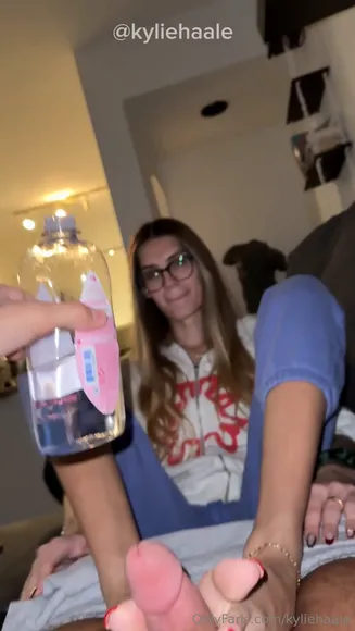 Kyliehaale Foot Job Tease OnlyFans Video Leaked
