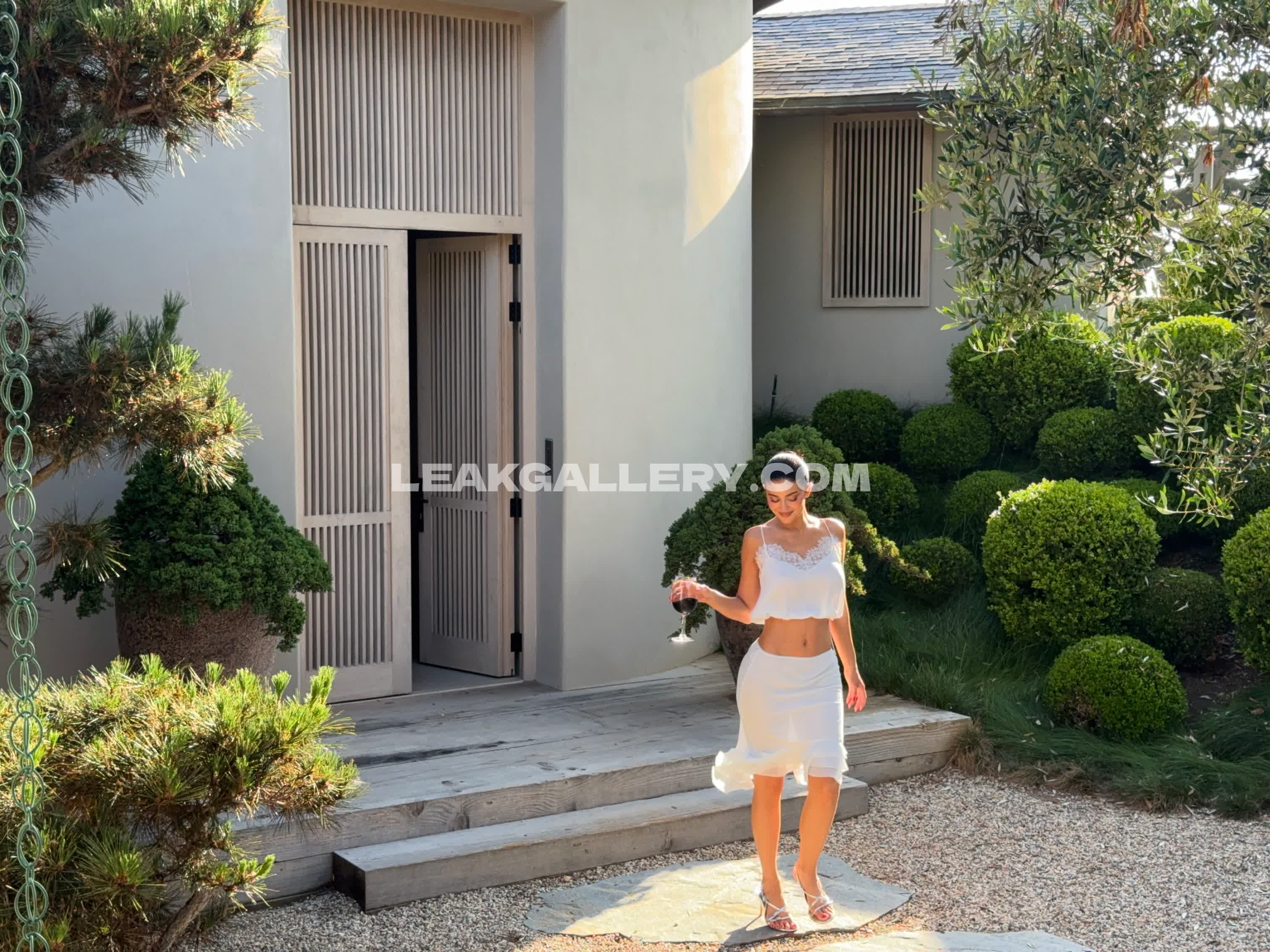 Kyliejenner Exclusive Leaked Nude OnlyFans #13119653
