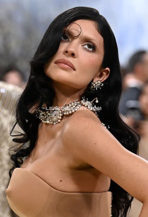 Kyliejenner Exclusive Leaked Nude OnlyFans #12244922