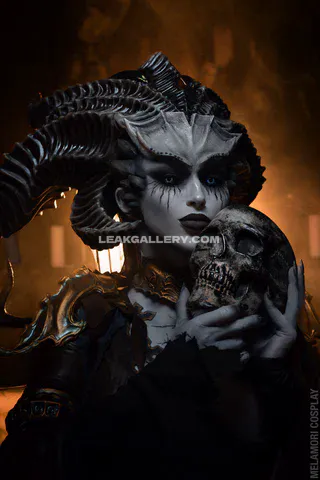 ladymelamori