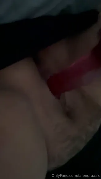 Lalenoraaax Red Thong Tease OnlyFans Video Leaked
