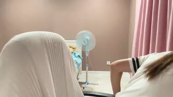 Lalipinkcheeks Bent Over In Shorts OnlyFans Video Leaked