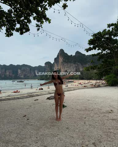 Larissamanoela Exclusive Leaked Nude OnlyFans #14888715