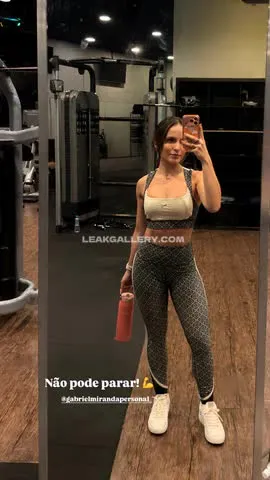 larissamanoela