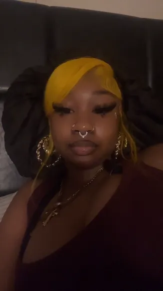 Lasirena_virtual Deep V-Neck Tease OnlyFans Video Leaked