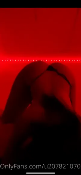 Laura02av Thong Ass Twerking OnlyFans Video Leaked