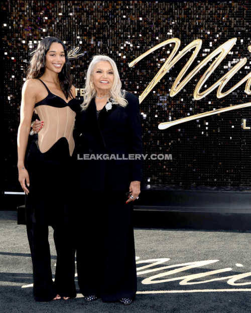 Lauraharrier Exclusive Leaked Nude Onlyfans #12234803