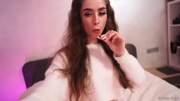 Laureljeune White Bra Tease OnlyFans Video Leaked