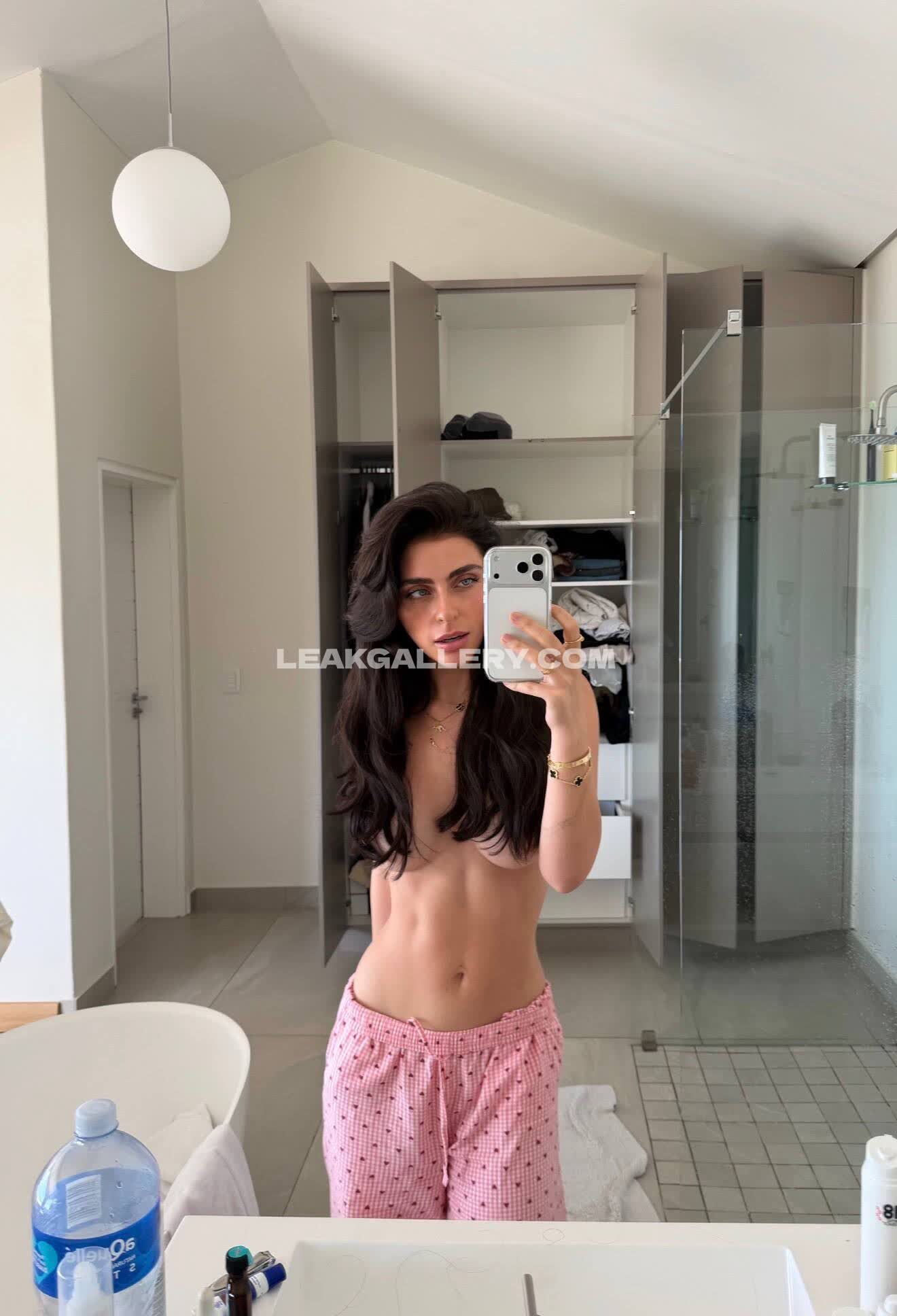 Laurenhamden Exclusive Leaked Nude OnlyFans #12913052